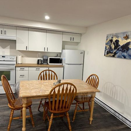 Central Halifax One Bedroom Apartment In Clayton Park Esterno foto