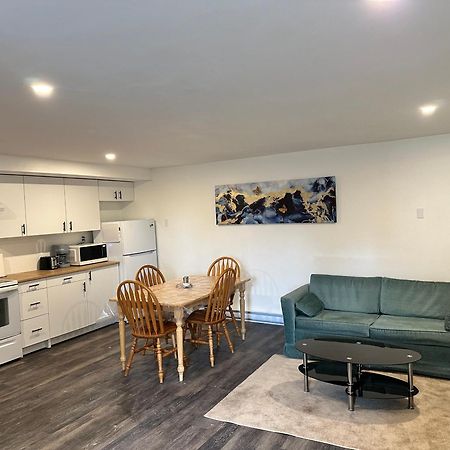 Central Halifax One Bedroom Apartment In Clayton Park Esterno foto